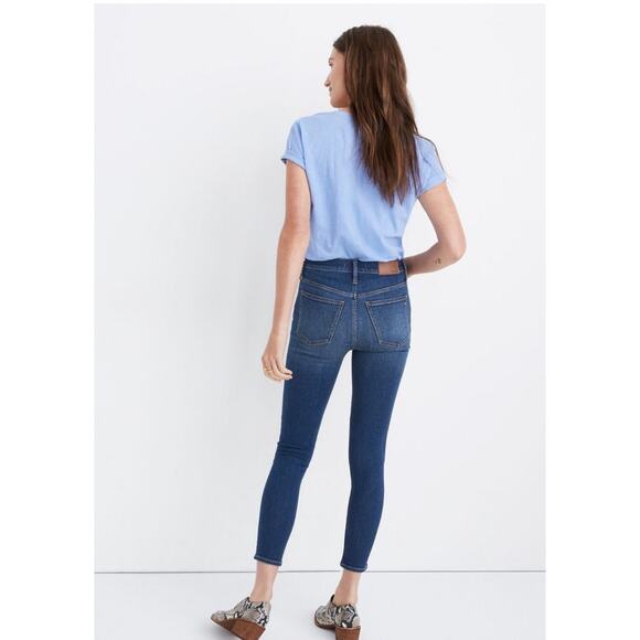 Madewell 9" Mid-Rise Skinny Crop Jeans: Button Front Dewey Wash Size 27 - Picture 2 of 12